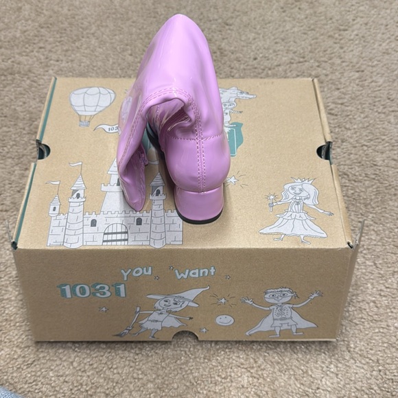 Children’s pink Gogo boots. Size 9/10 (XS). NWT! - Picture 4 of 6